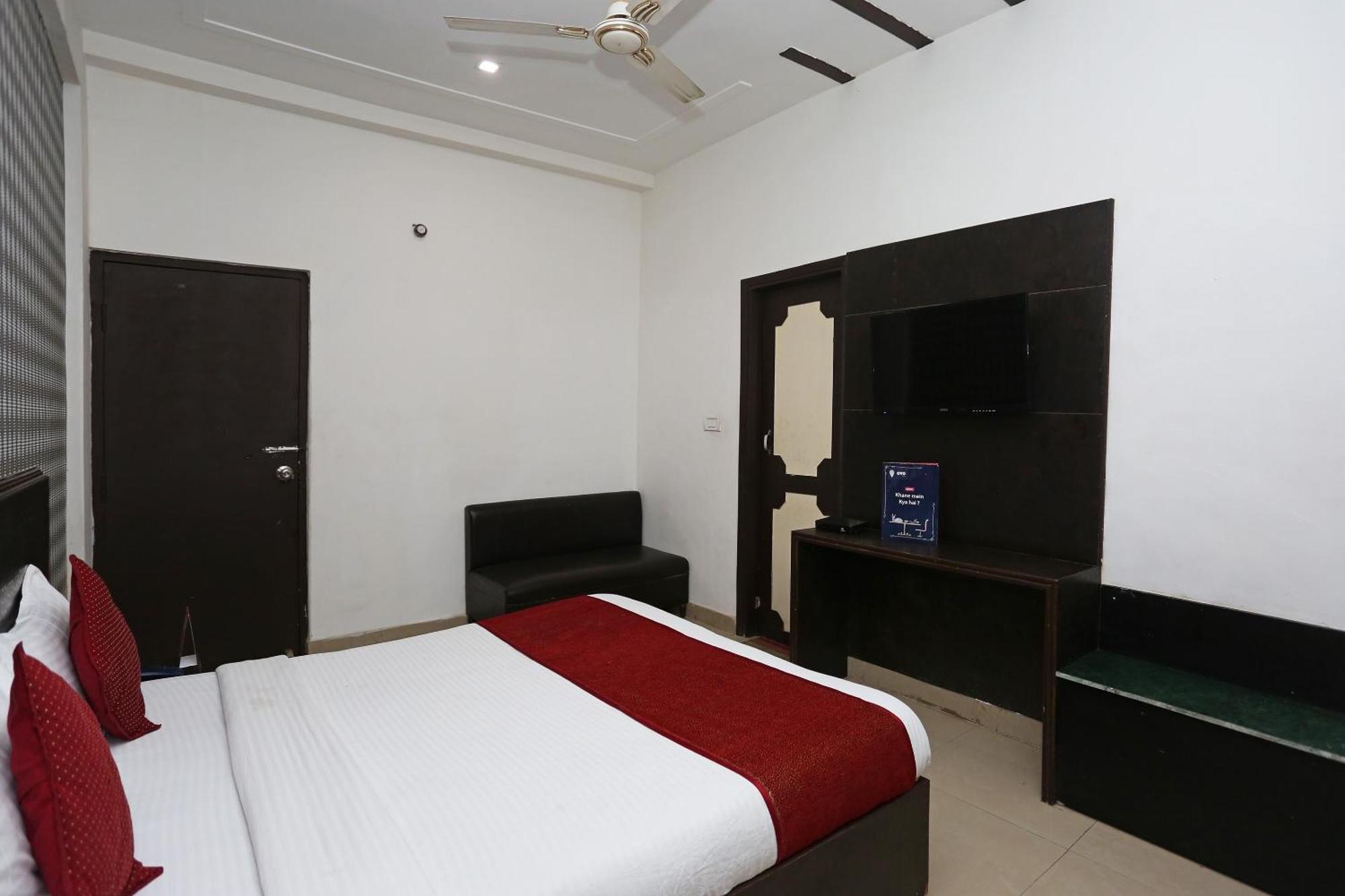 Hotel O Kanha Continental Agra  Exteriör bild