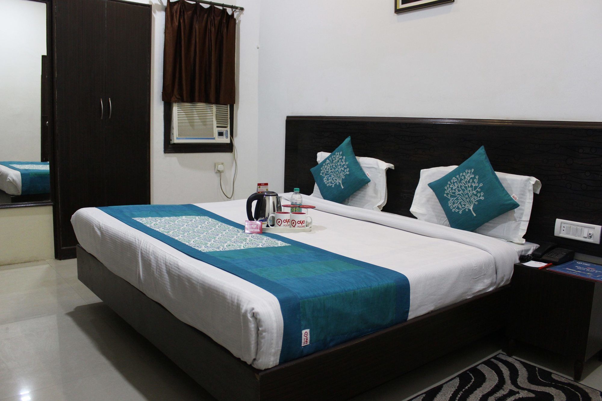 Hotel O Kanha Continental Agra  Exteriör bild